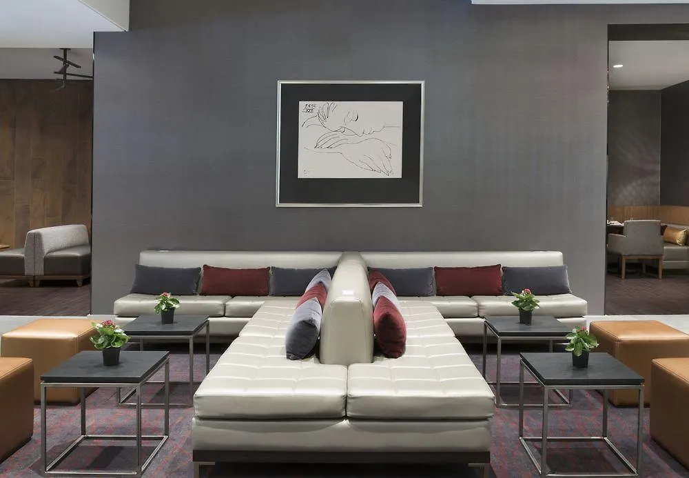 W Toronto Hotel