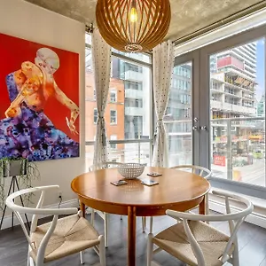 downtown-luxury-loft.niagara-fallshotels.com/