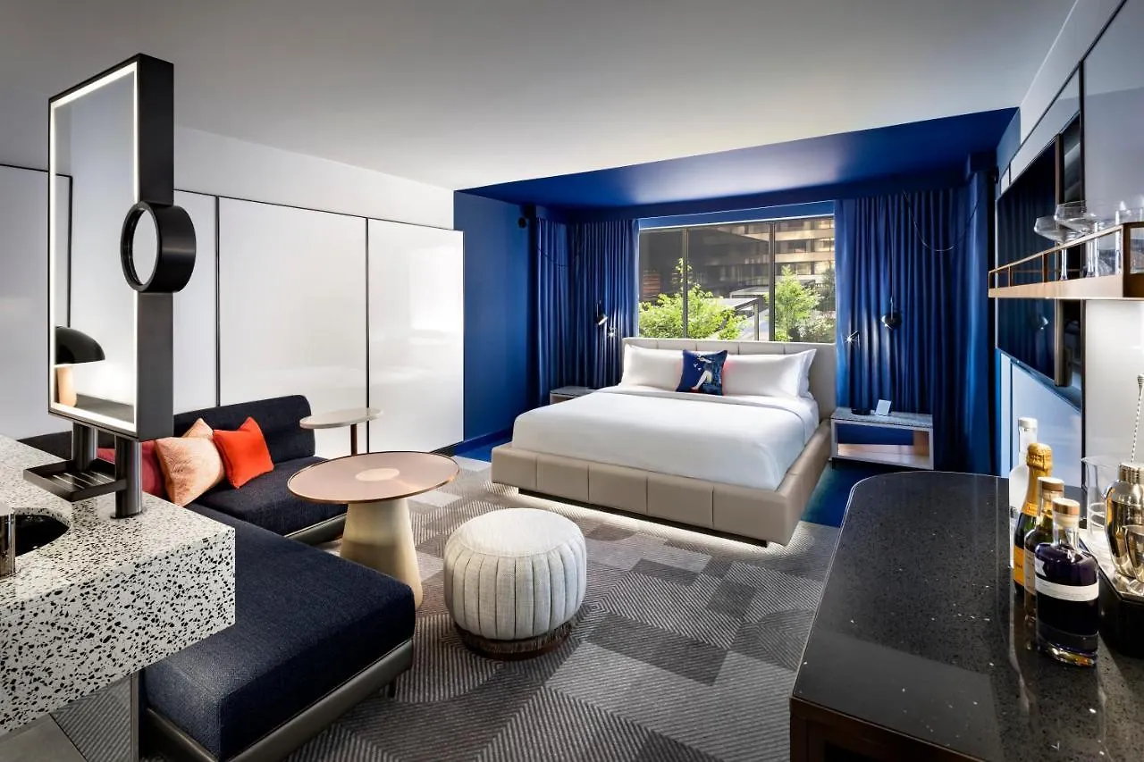 Hotel W Toronto