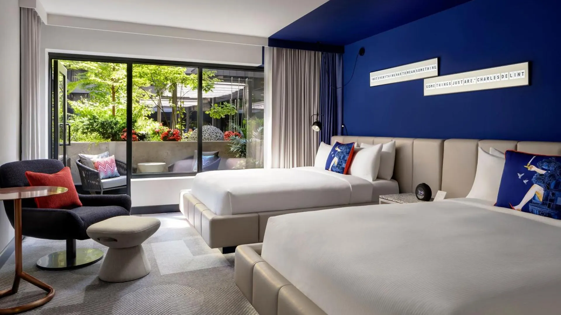 Hotel W Toronto